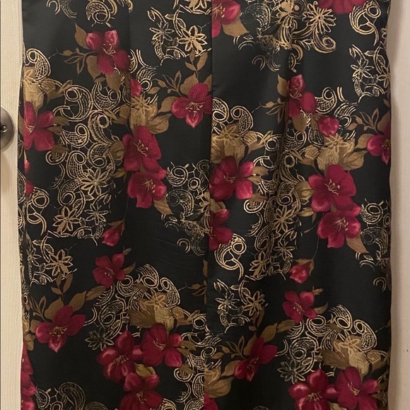 Floral dress - Picture 2 of 4